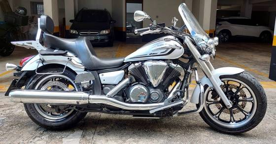 YAMAHA XVS950A MIDNIGHT STAR 
